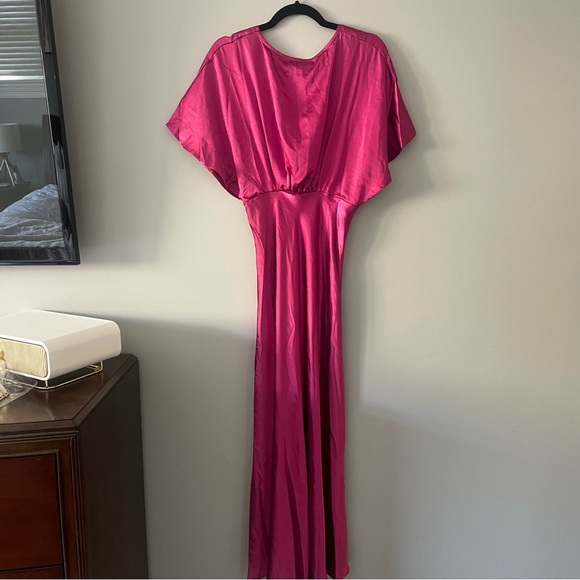 Petal & Pup Ricki Maxi Dress in Magenta-NWT - Picture 9 of 9